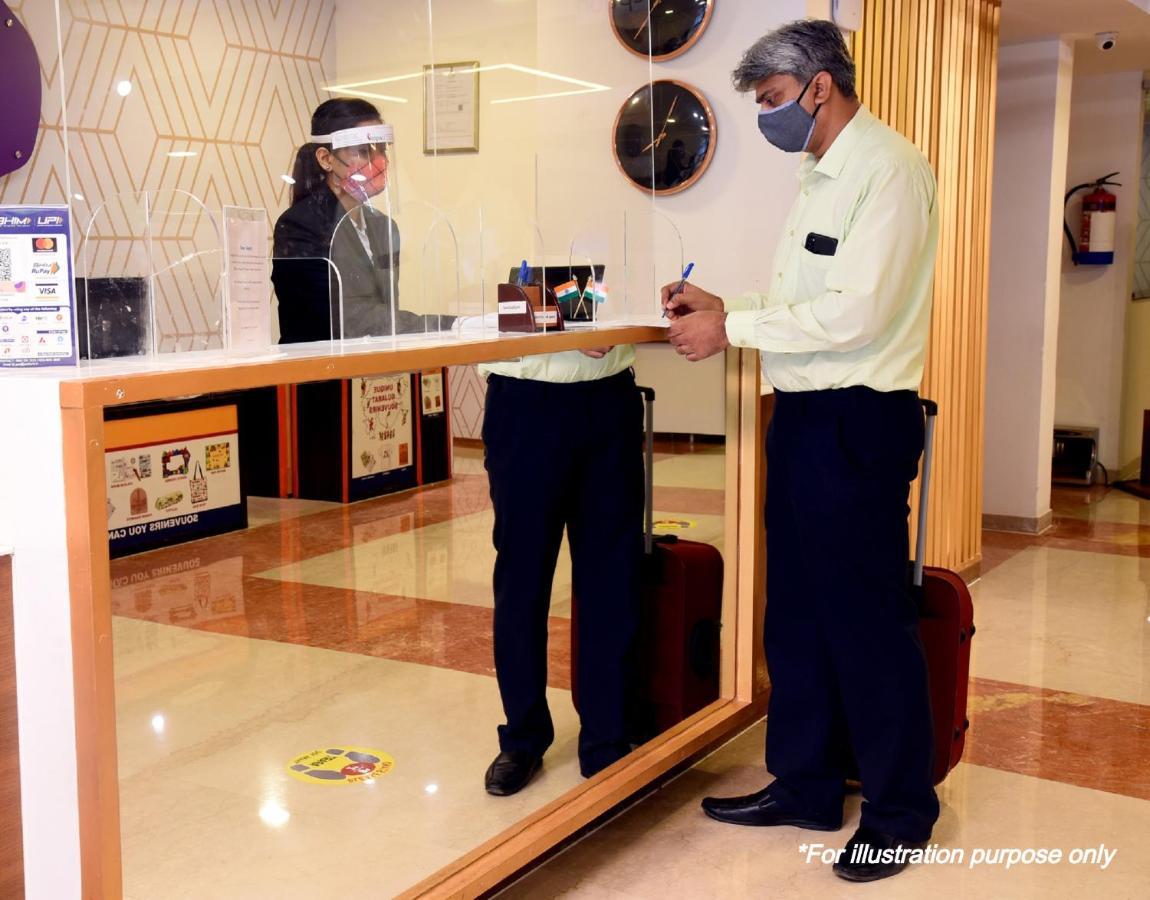 Oyo Lord Buddha Guest House Gorakhpur Kültér fotó